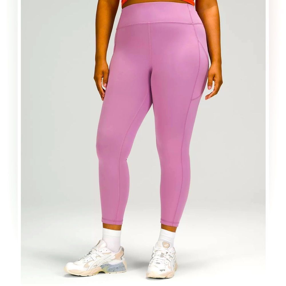 Invigorate Lululemon HR leggings 25" New!